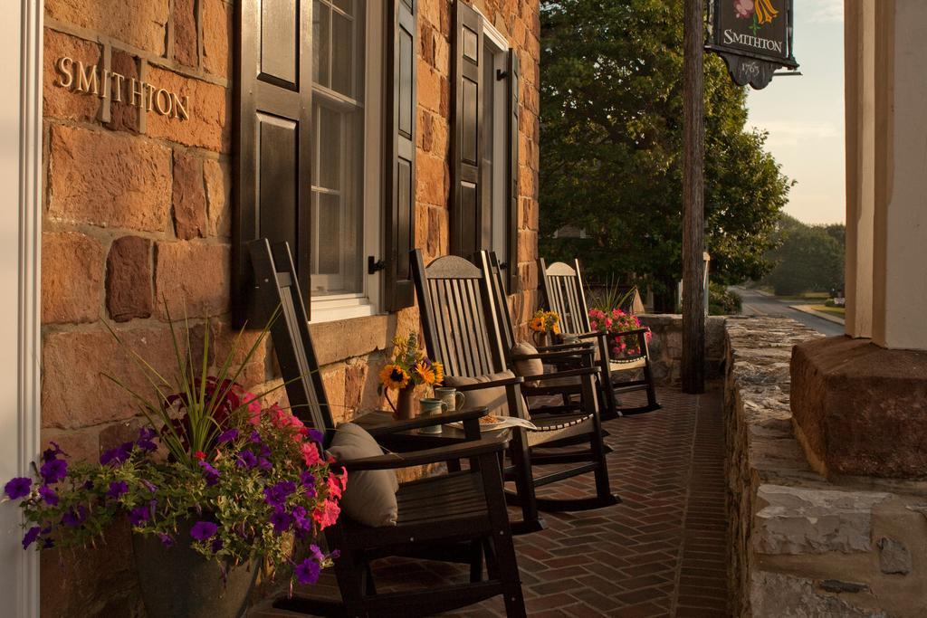 Historic Smithton Inn Ephrata Exterior photo