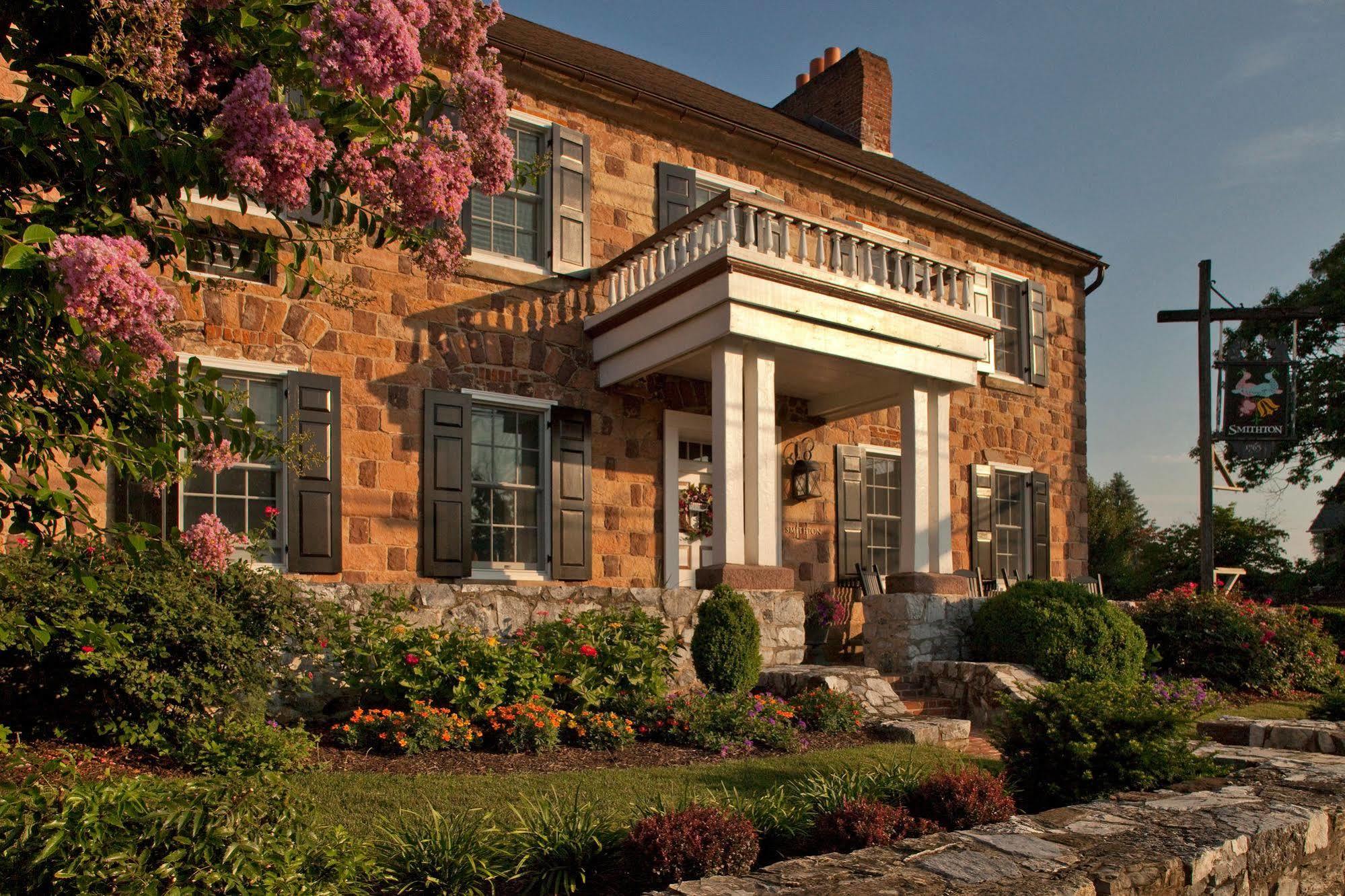 Historic Smithton Inn Ephrata Exterior photo